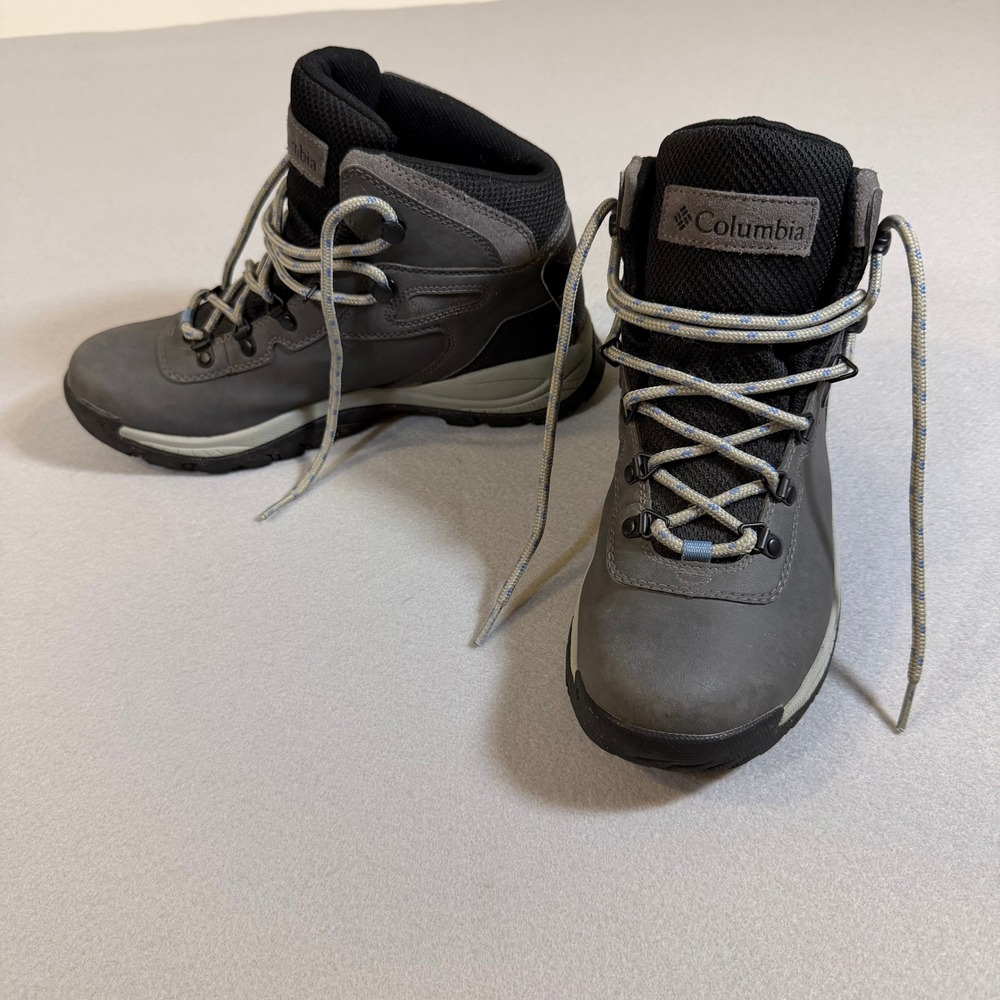 Columbia Newton Ridge Plus Waterproof Hiking Boots Grey Womens 9.5